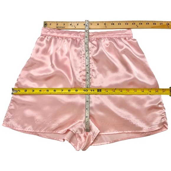 Vintage Pajamas 2 Piece Set Pink Satin Top Shorts Size Medium - Picture 5 of 9